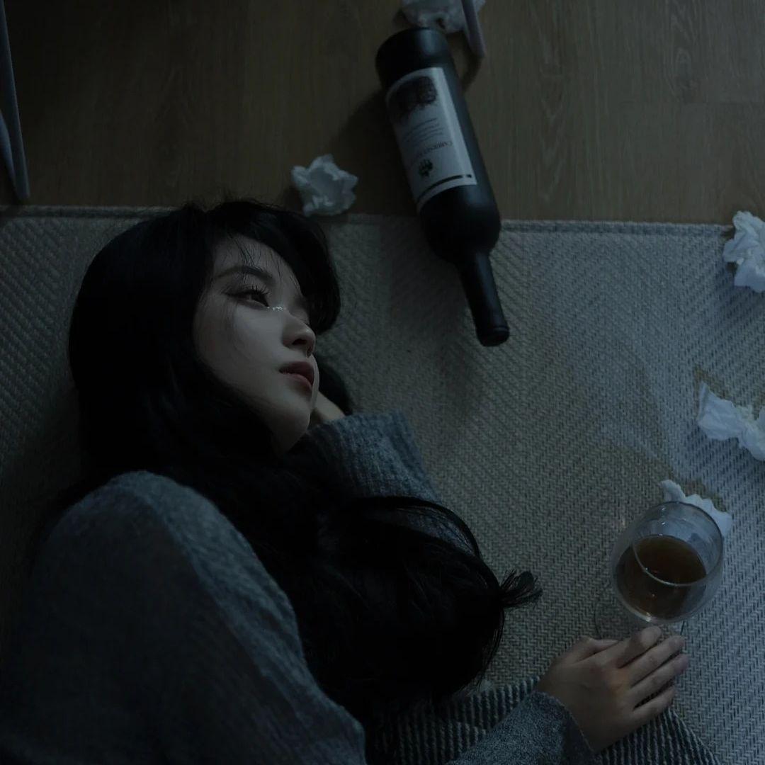 我们断了联系我却断不了想你 伴奏 banner