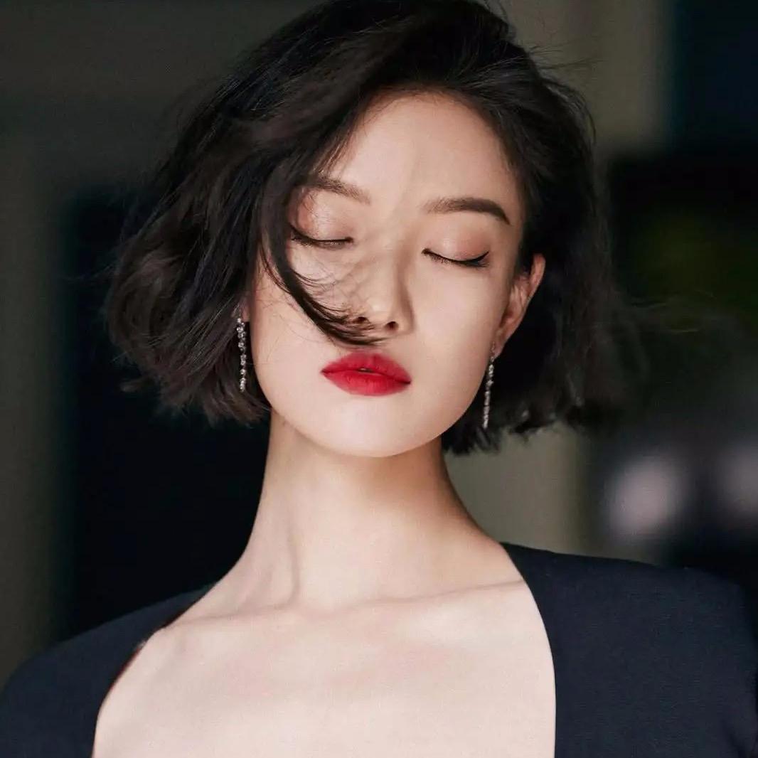 恋爱脑退散！做个清醒独立大女主