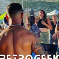 RETROGEEK