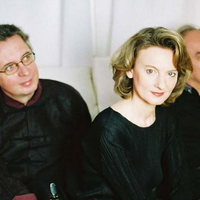 Trio di Clarone资料,Trio di Clarone最新歌曲,Trio di ClaroneMV视频,Trio di Clarone音乐专辑,Trio di Clarone好听的歌