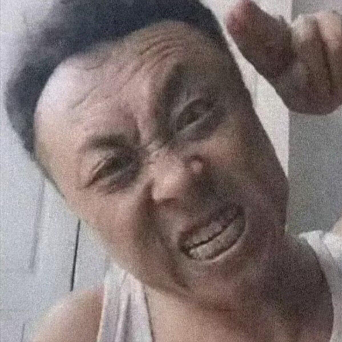 Music makes me happy.