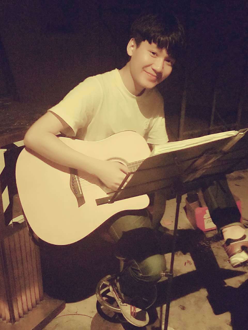 阴天 - 太阳赵封面