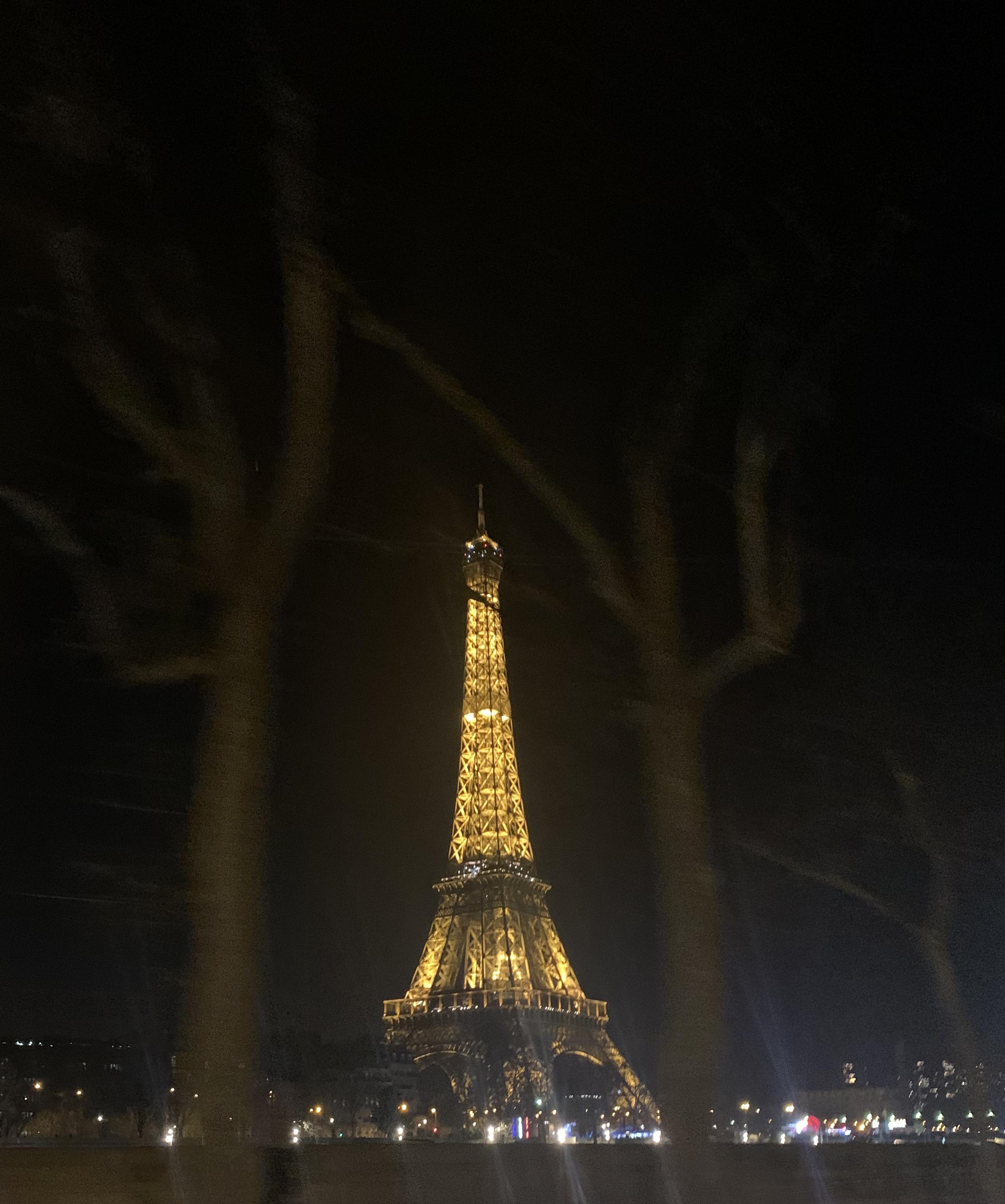 王思思-太轻狂又太落寞（WHIZZBIZ威士堡 remix）