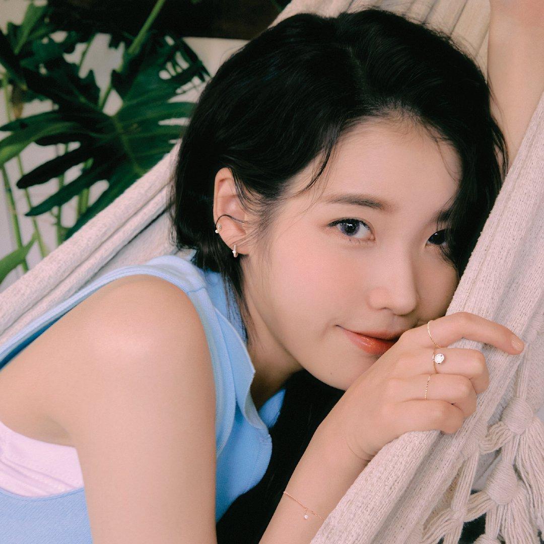 IU的宅家信号（IU的Palette）