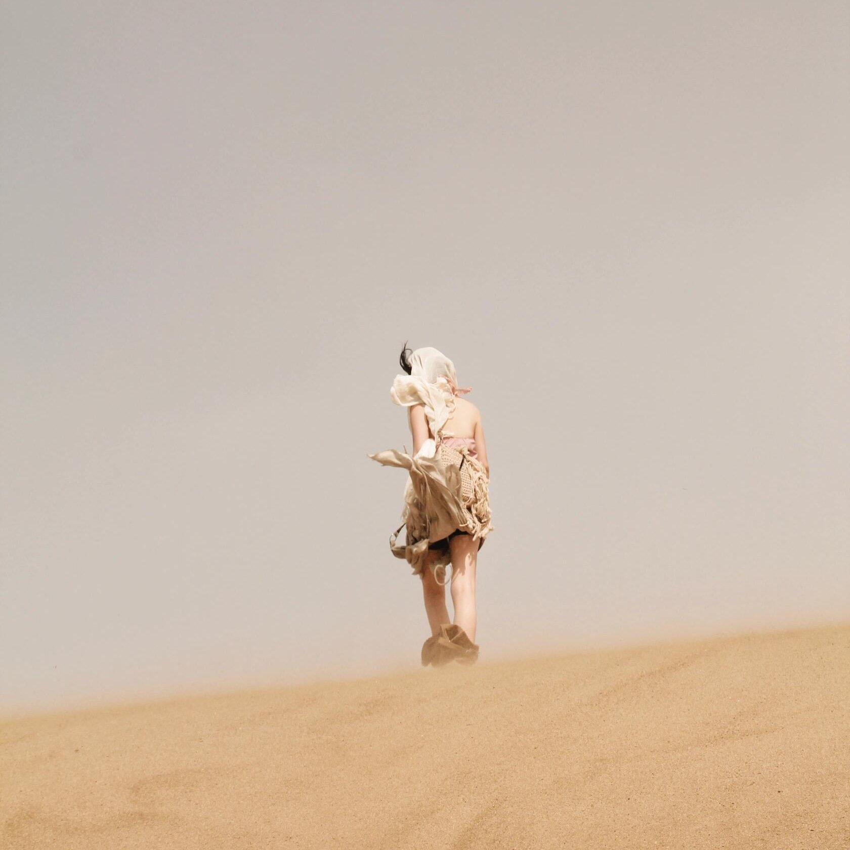 【这一次我告别故乡，踏上我的流浪】