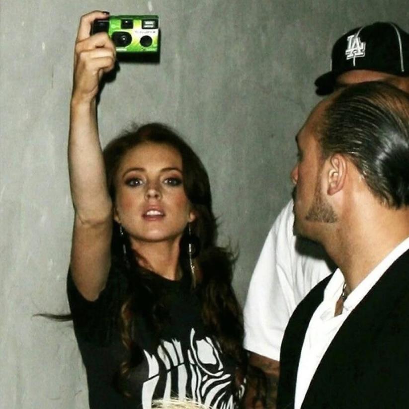 欧美“疯”女｜开战前听两首打人都更有劲了