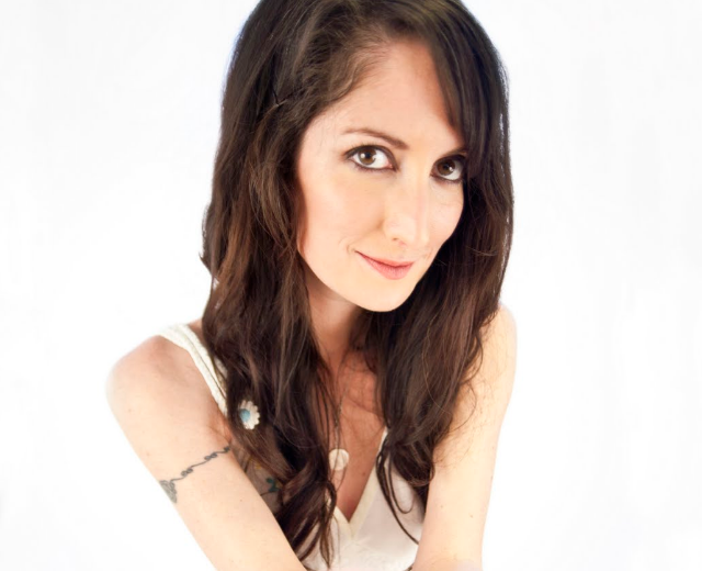 Maria Taylor