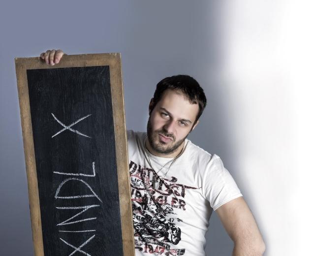 Xindl X