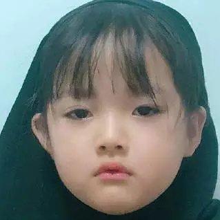 小不点儿个嘀咯