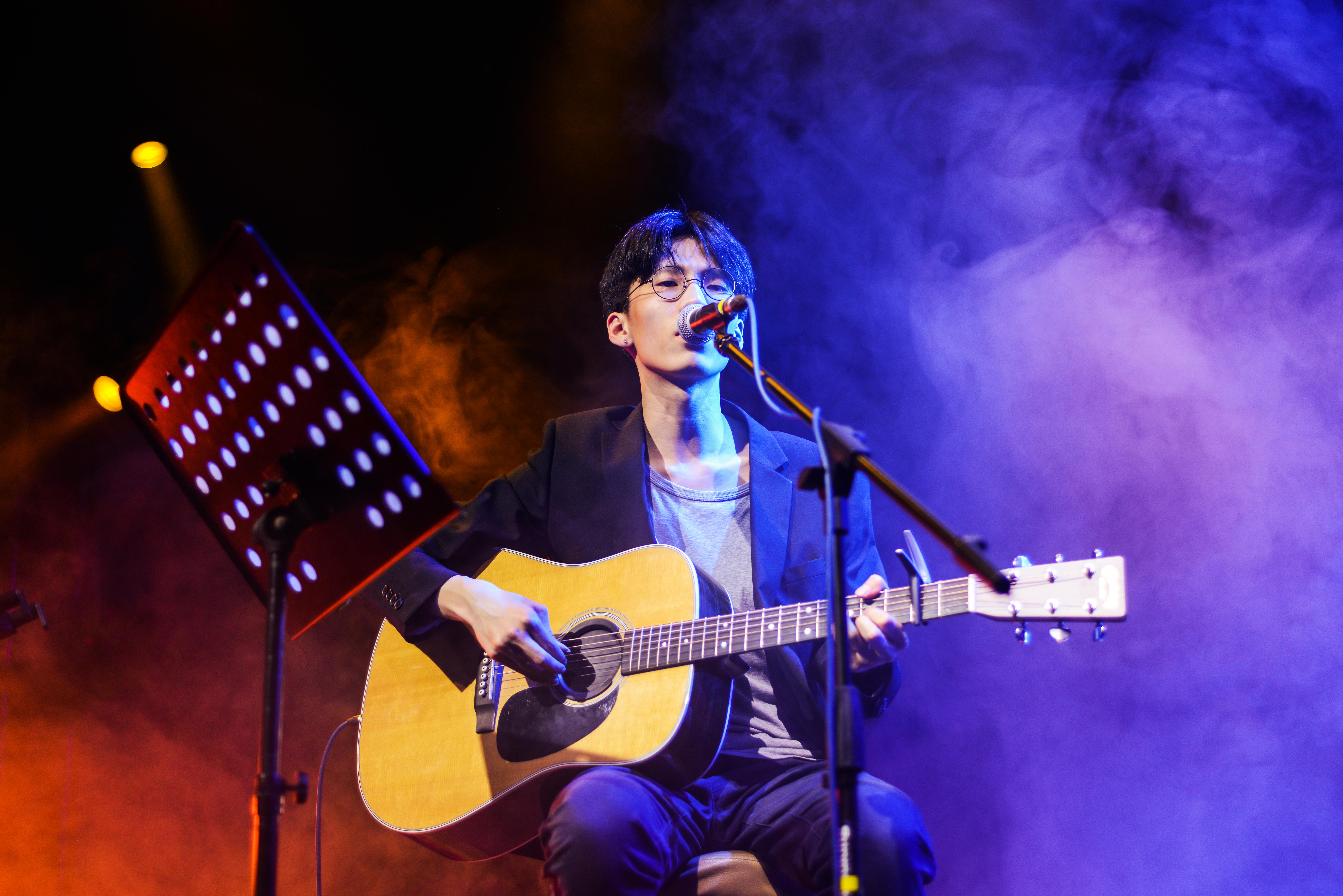 song-img
