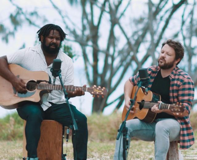 Busby Marou