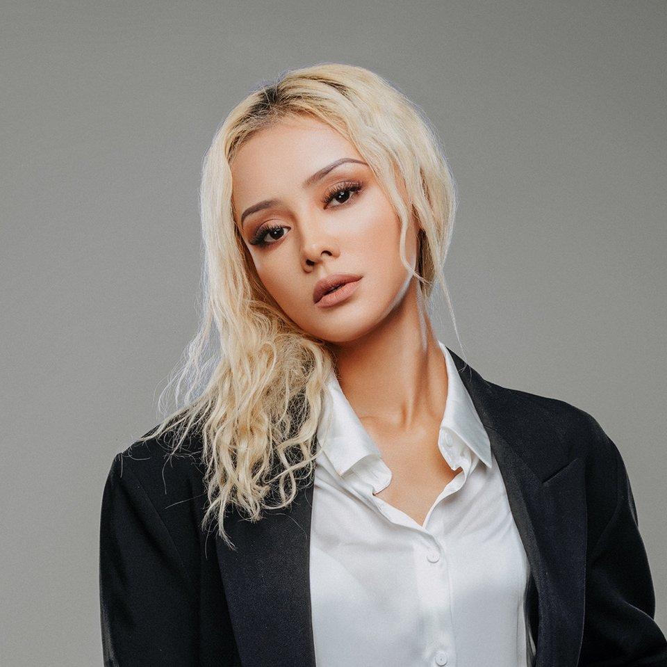 『Server Shevket 赛丽娃尔』期待更新