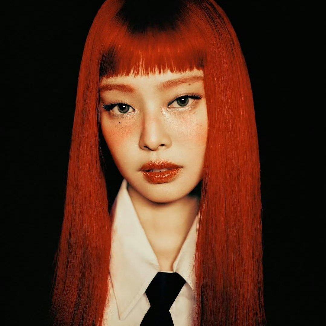 『金珍妮』JENNIE RED