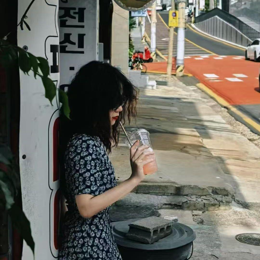 鱼与岸封面