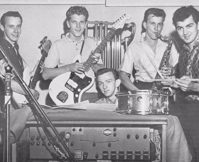 Johnny & the Hurricanes