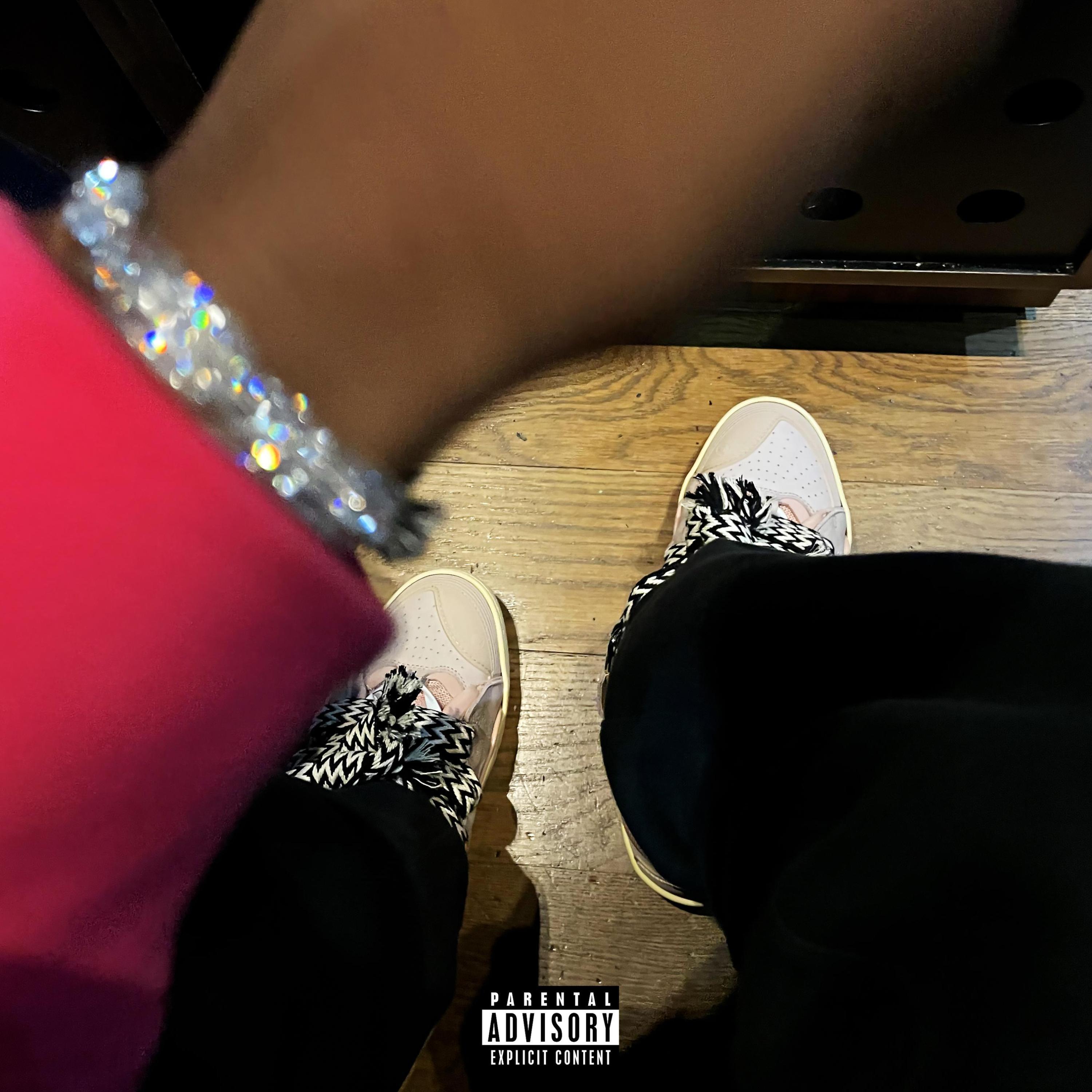 White Diamonds (feat. Maajins & oxcapone)