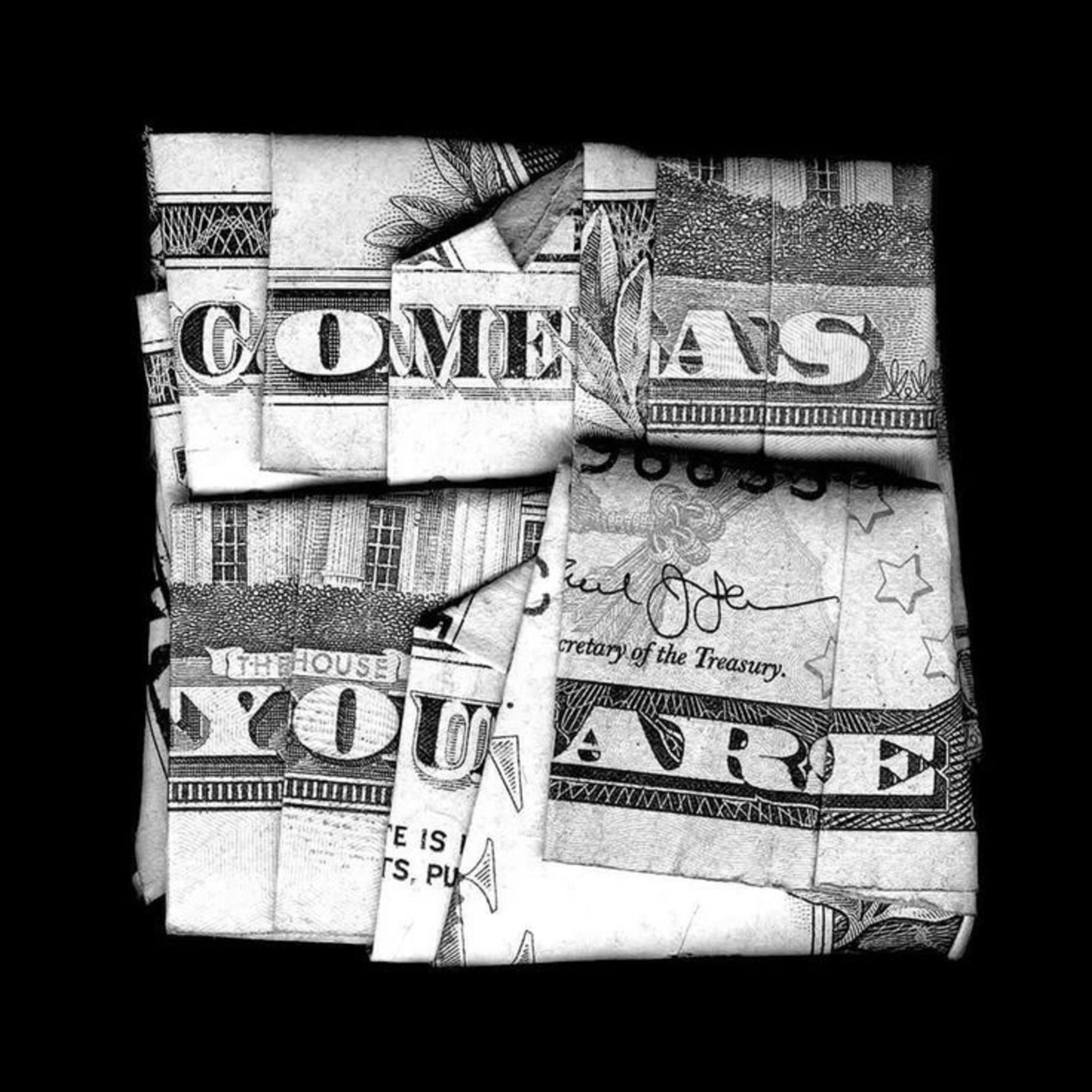 WATCH HOW I STEP (feat. deggie)