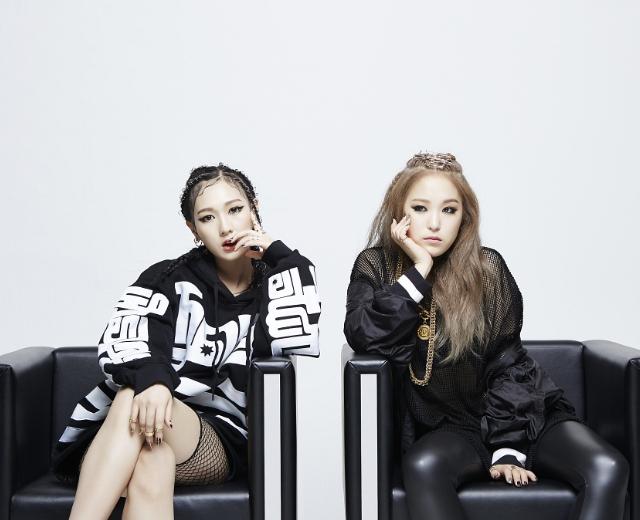 A.KOR BLACK