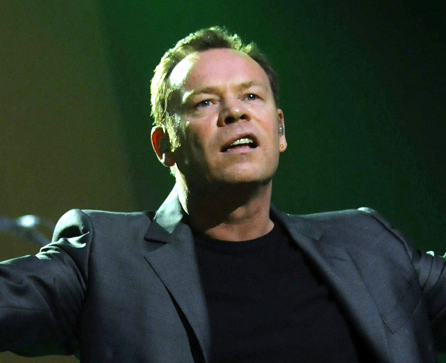 Ali Campbell