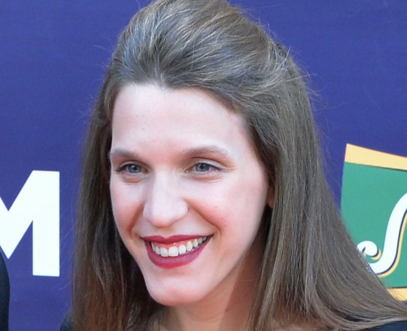 Luisa Sobral