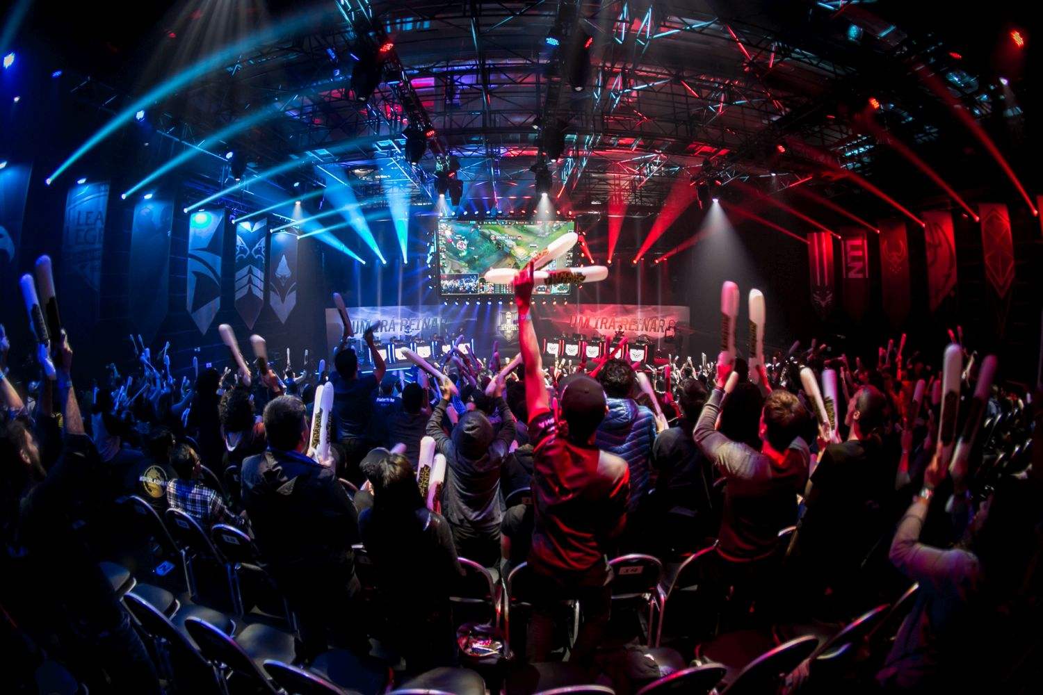 RNG夺冠!细数那些英雄联盟中的音乐