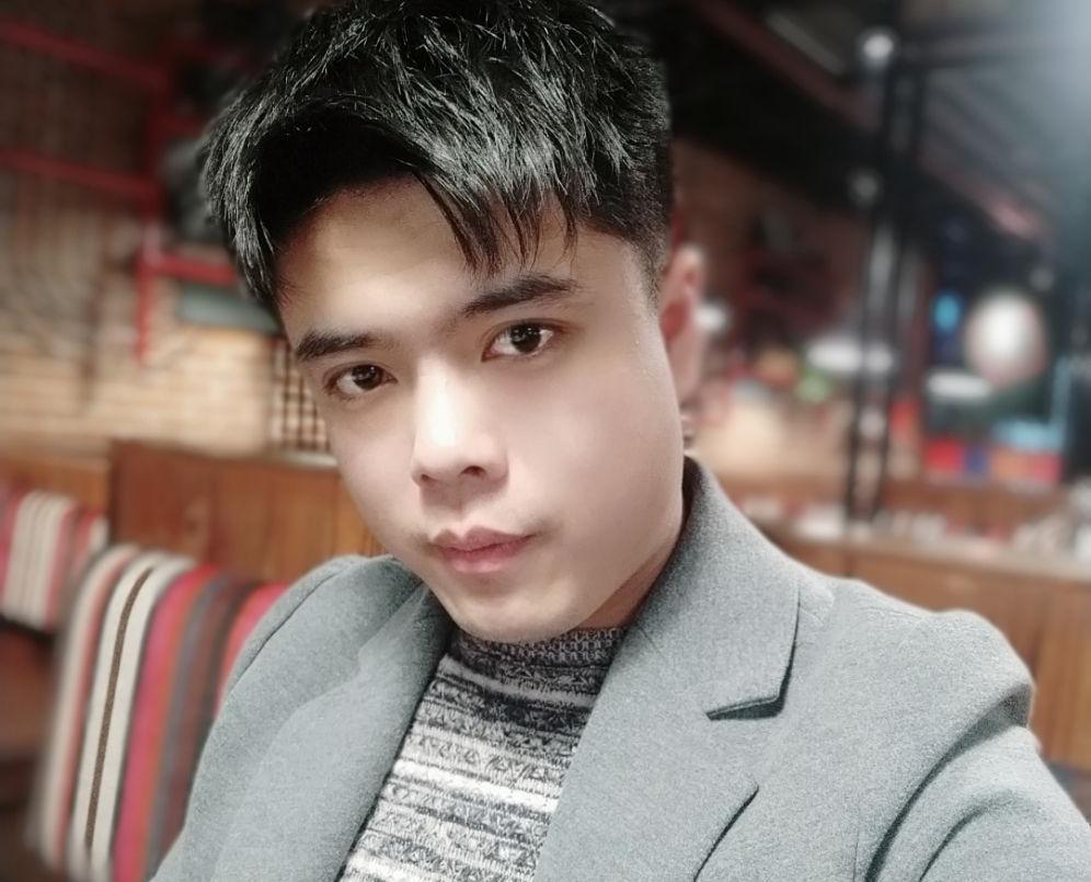 张毅斐
