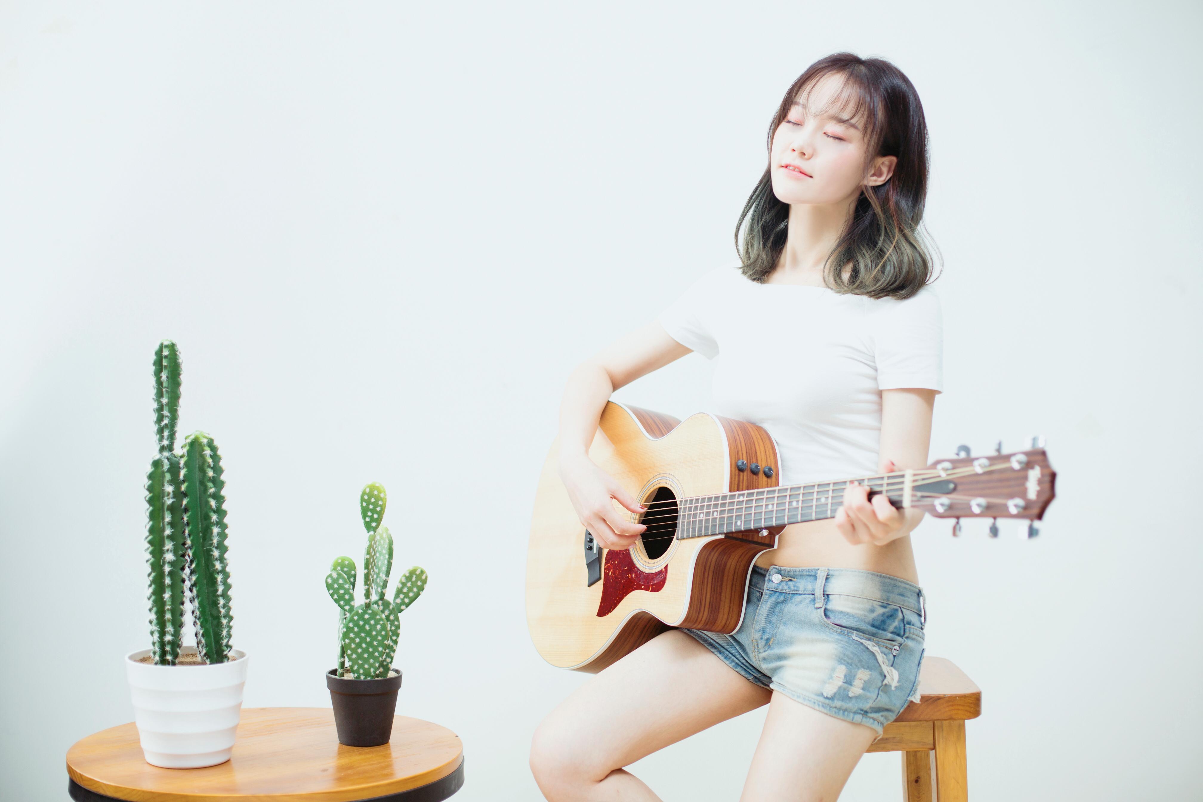 song-img