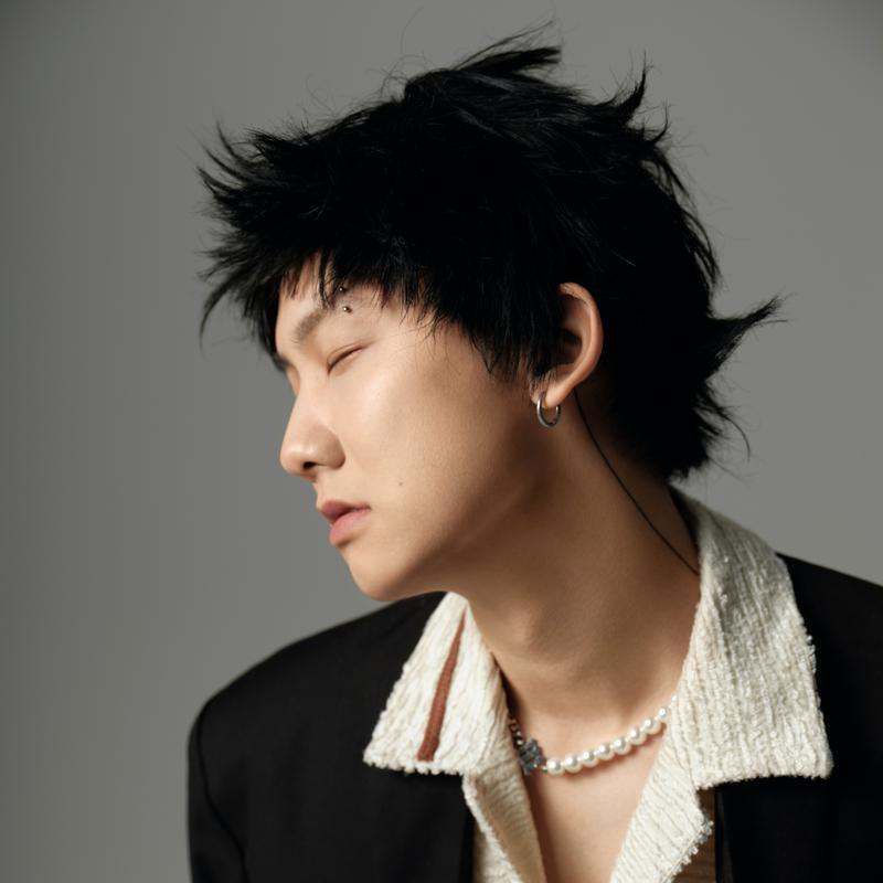 Jei Cyclist | 无拘无束的前卫独立唱作人