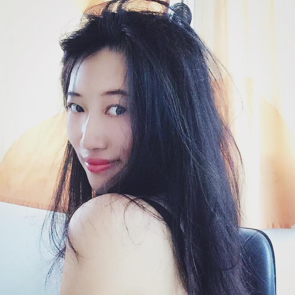 七月的指缝阳光_