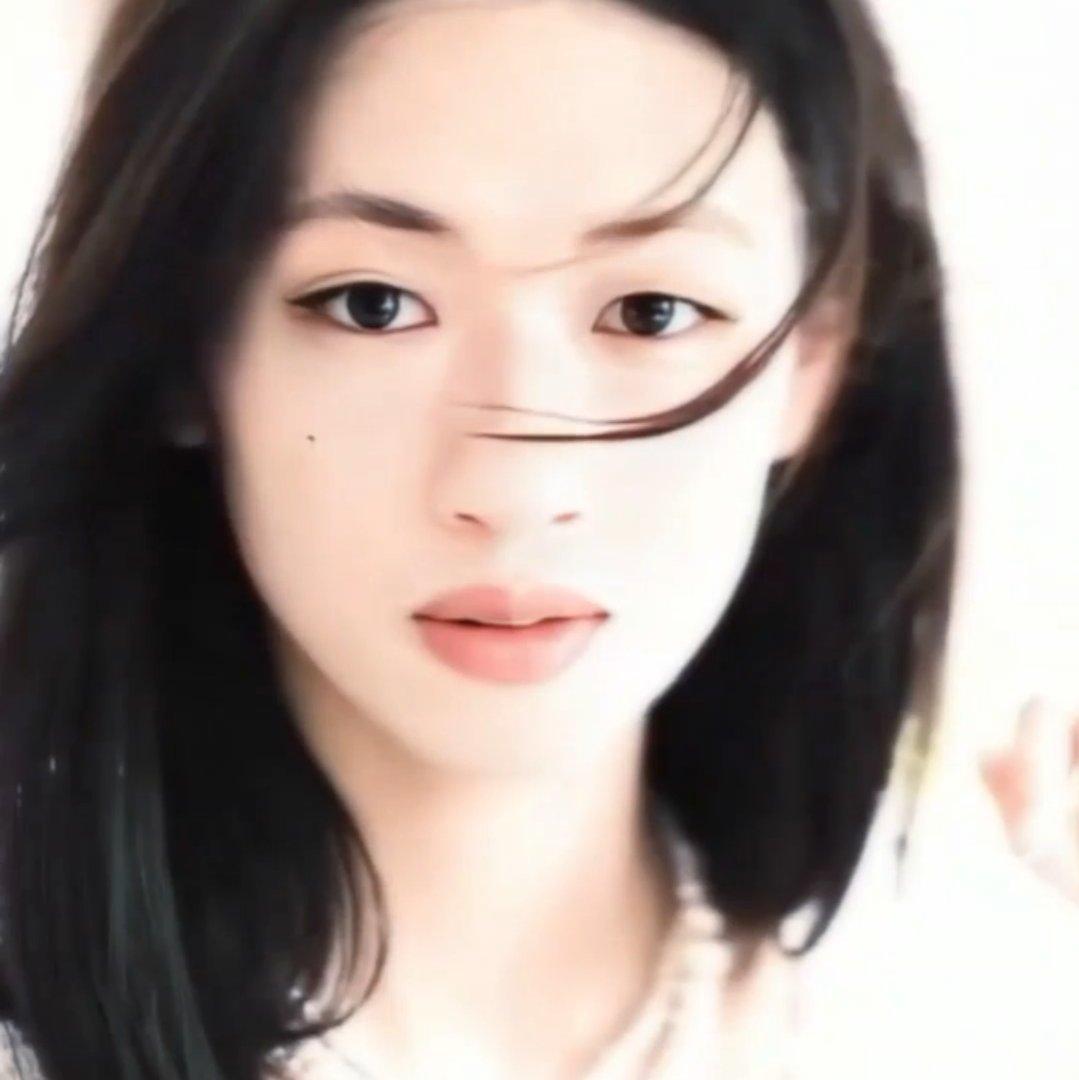 梦里的那个女孩封面