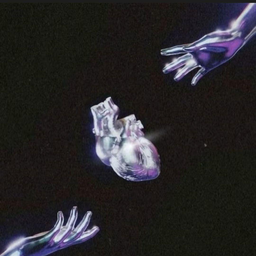 Hold Your Heart封面