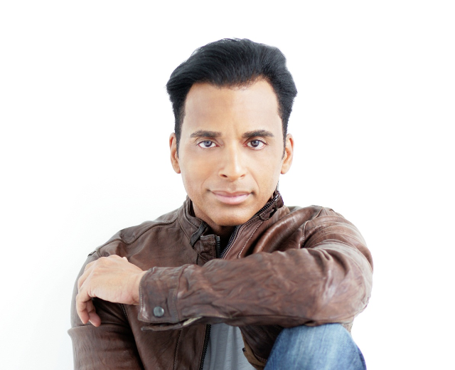 Jon Secada