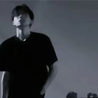 冲破
