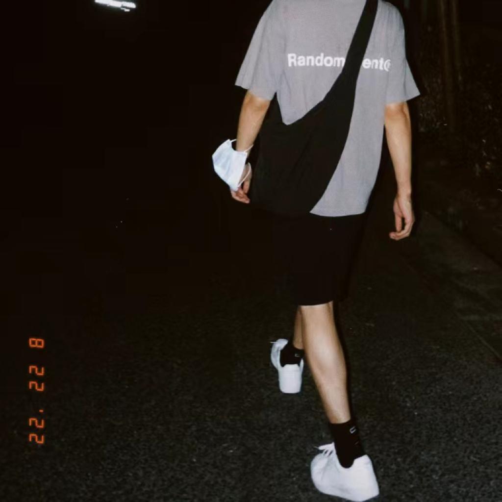 广角下的斯威尼