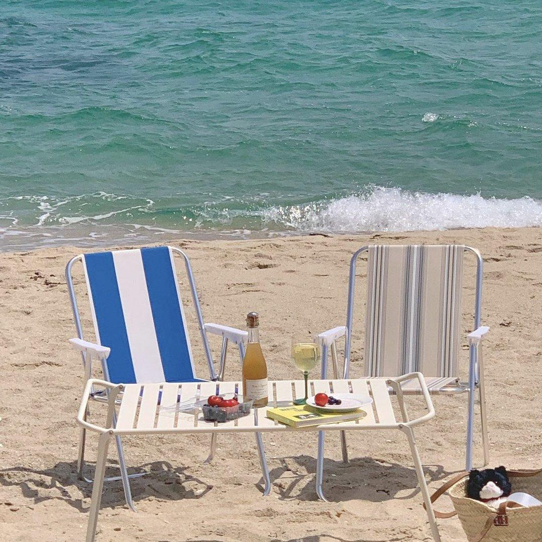 慵懒英文｜当我开始享受晚风，听歌，一个人