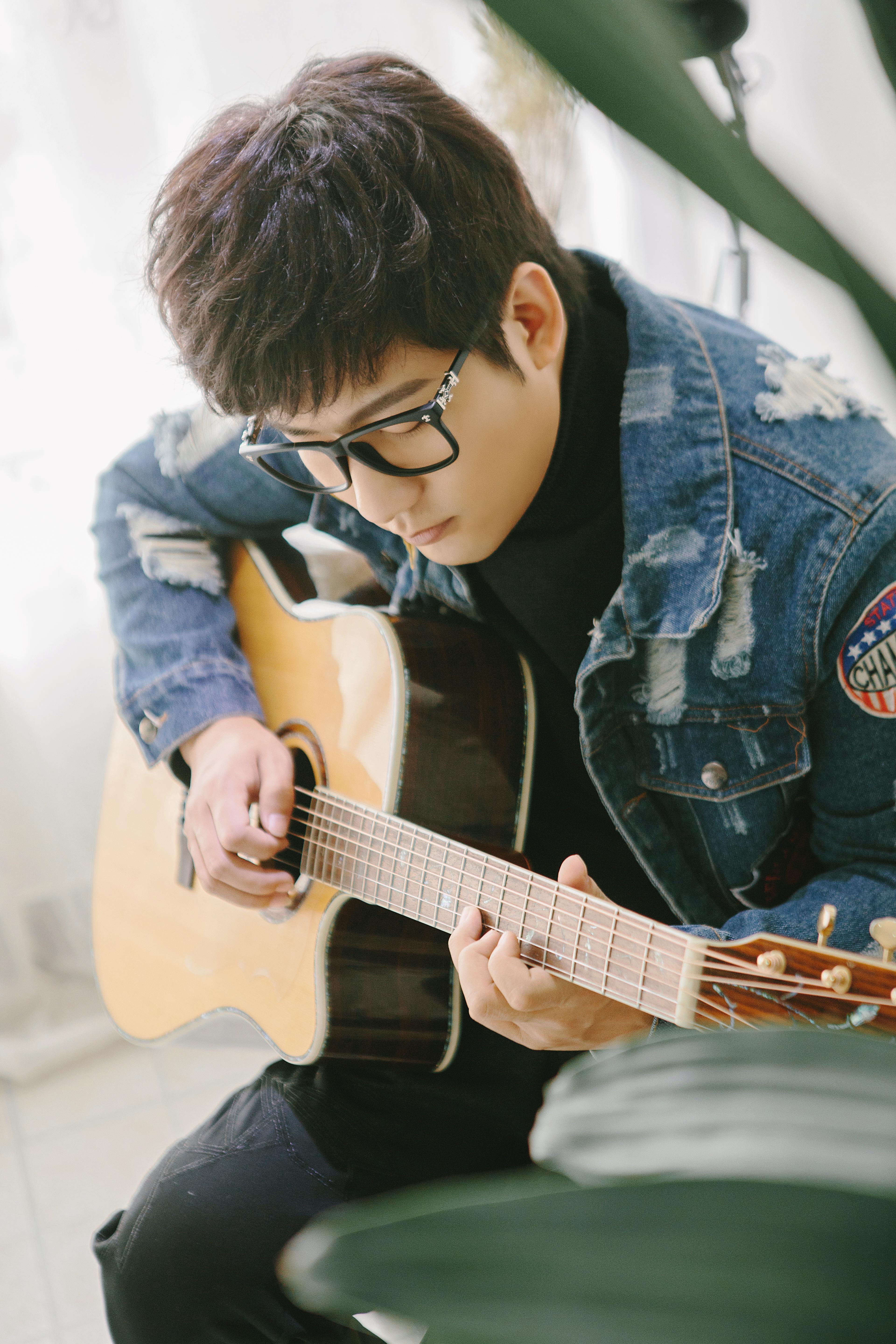 song-img