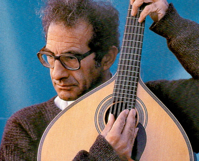 Carlos Paredes