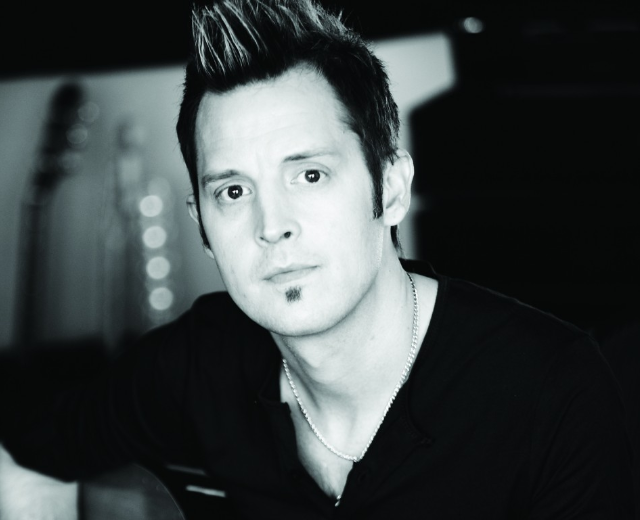 Lincoln Brewster