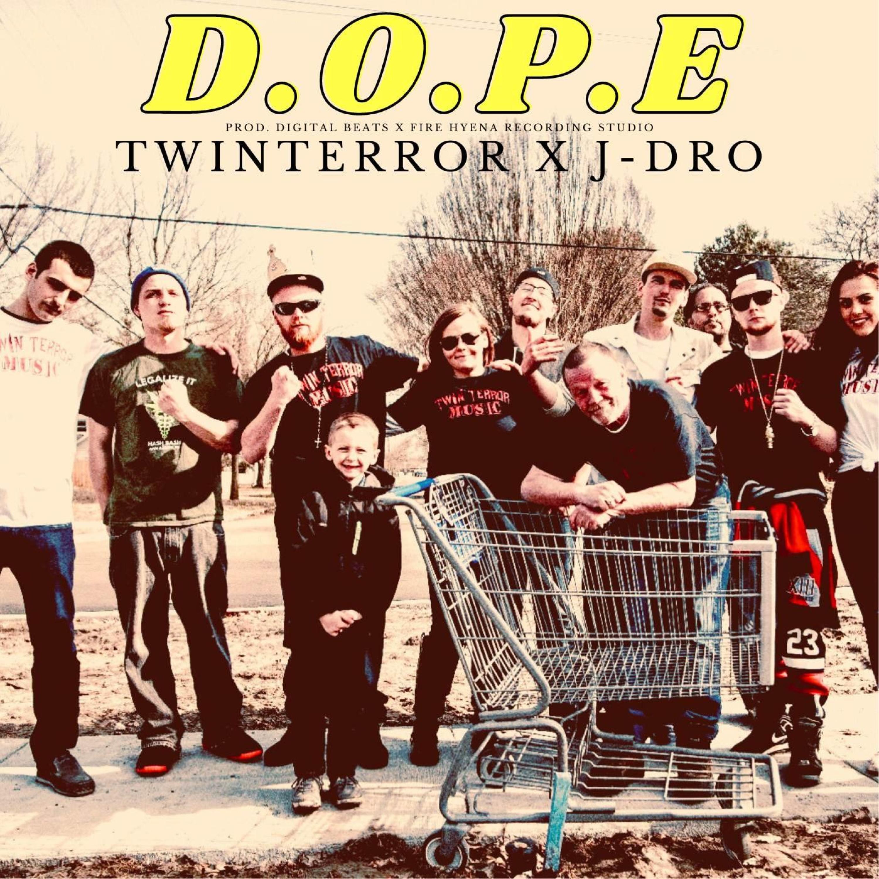 生成外链播放器点击打开客户端d.o.p.e歌手：twinterror / j-dro所属专辑：d.o