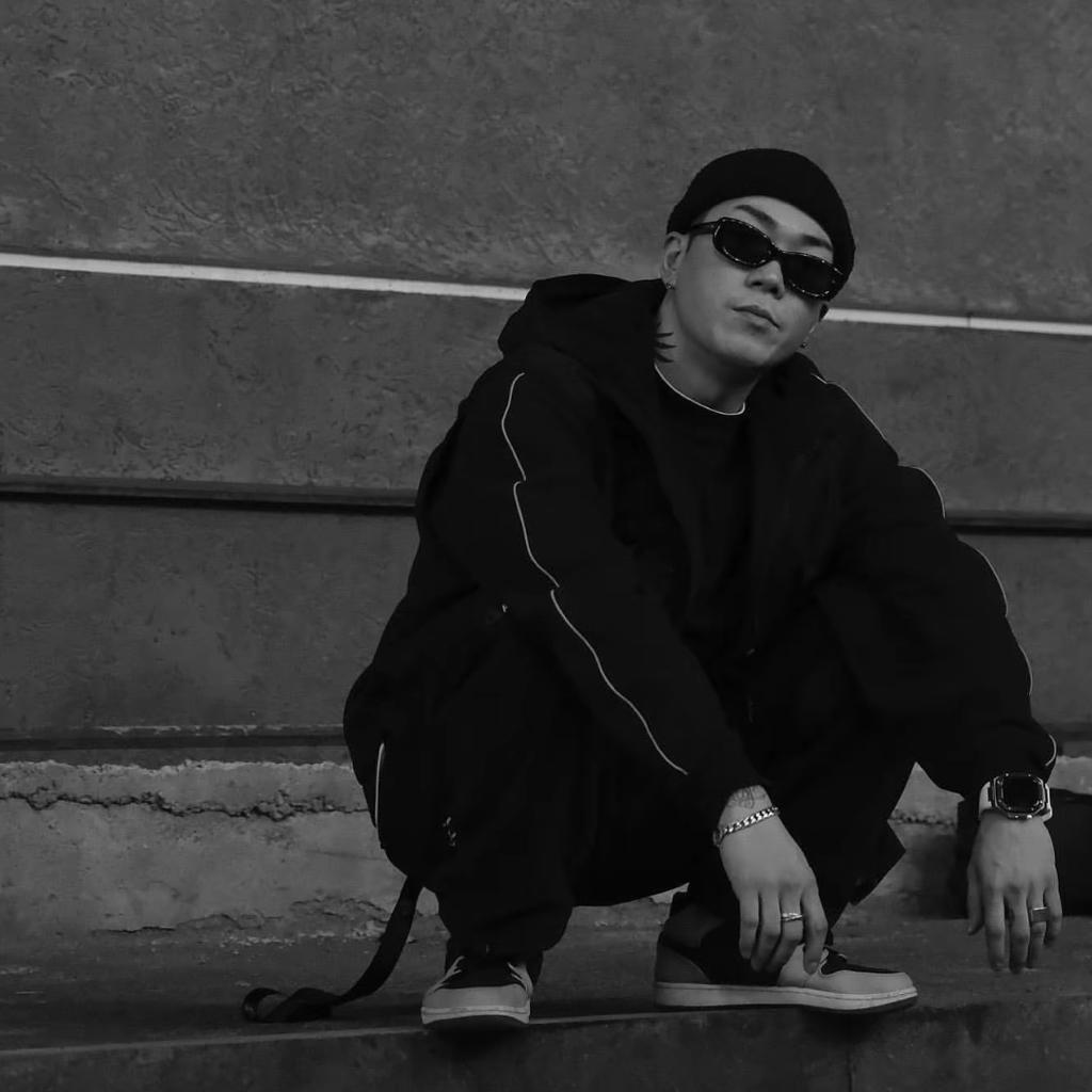 World Fame Us赵仁焕-HOAN