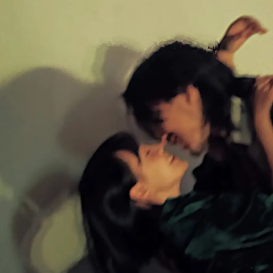 童话镇 —那个女人(原版1.0)封面