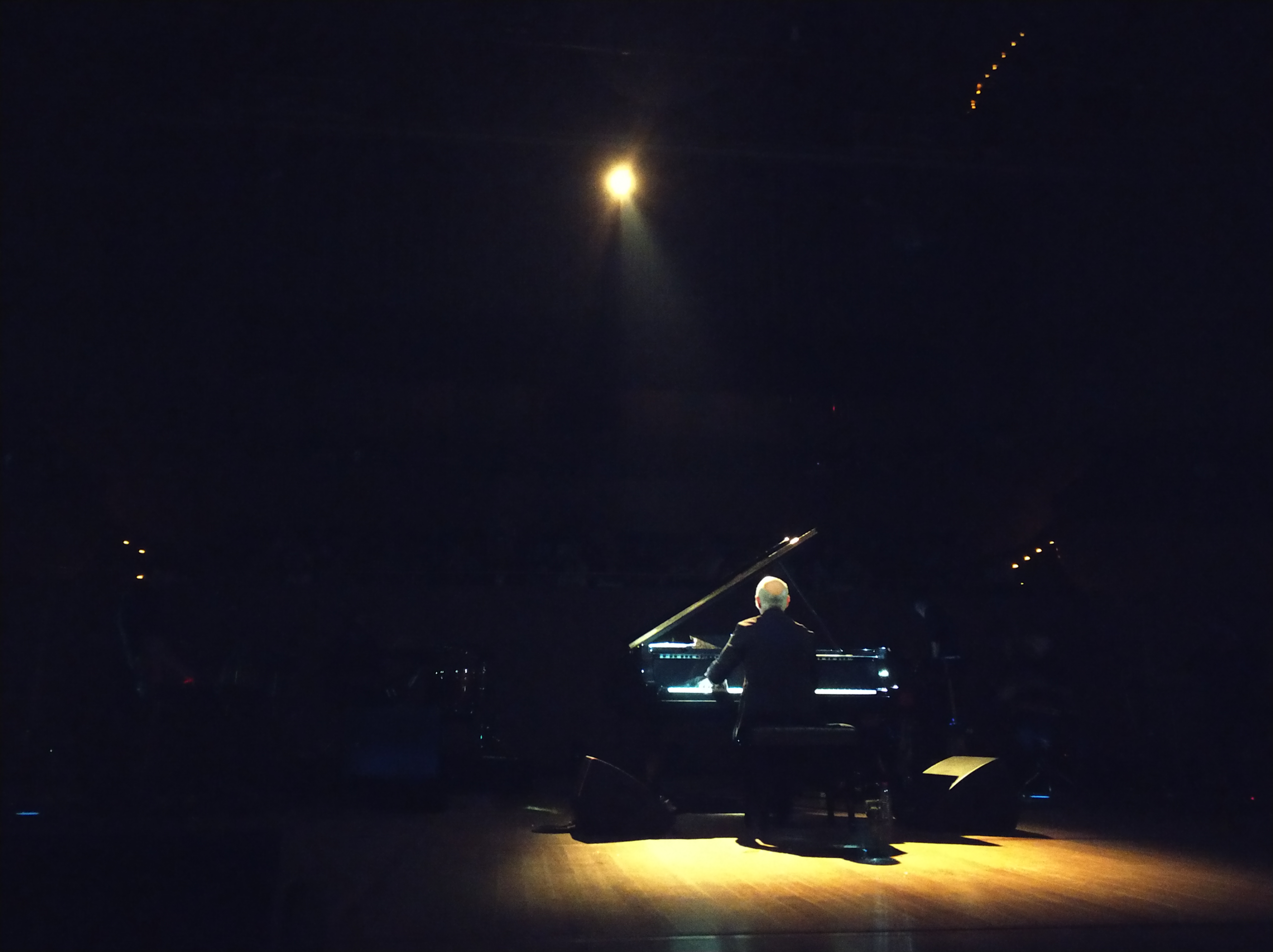 感谢有你 | Ludovico Einaudi(附:鲁叔音乐会记)