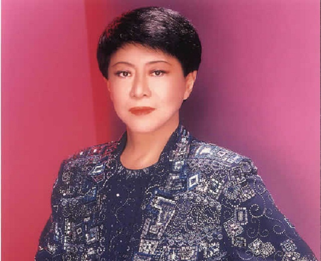 美川憲一