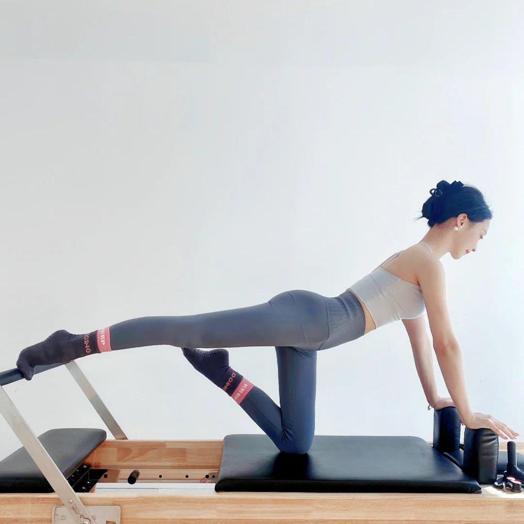 香肩美背-普拉提小班课