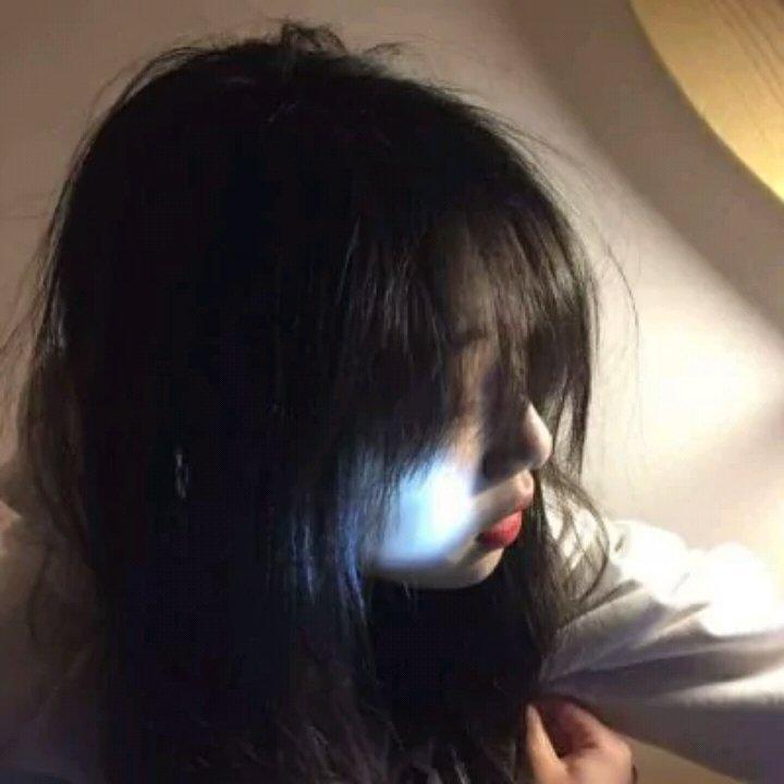 遗憾早已动心_7Cnk