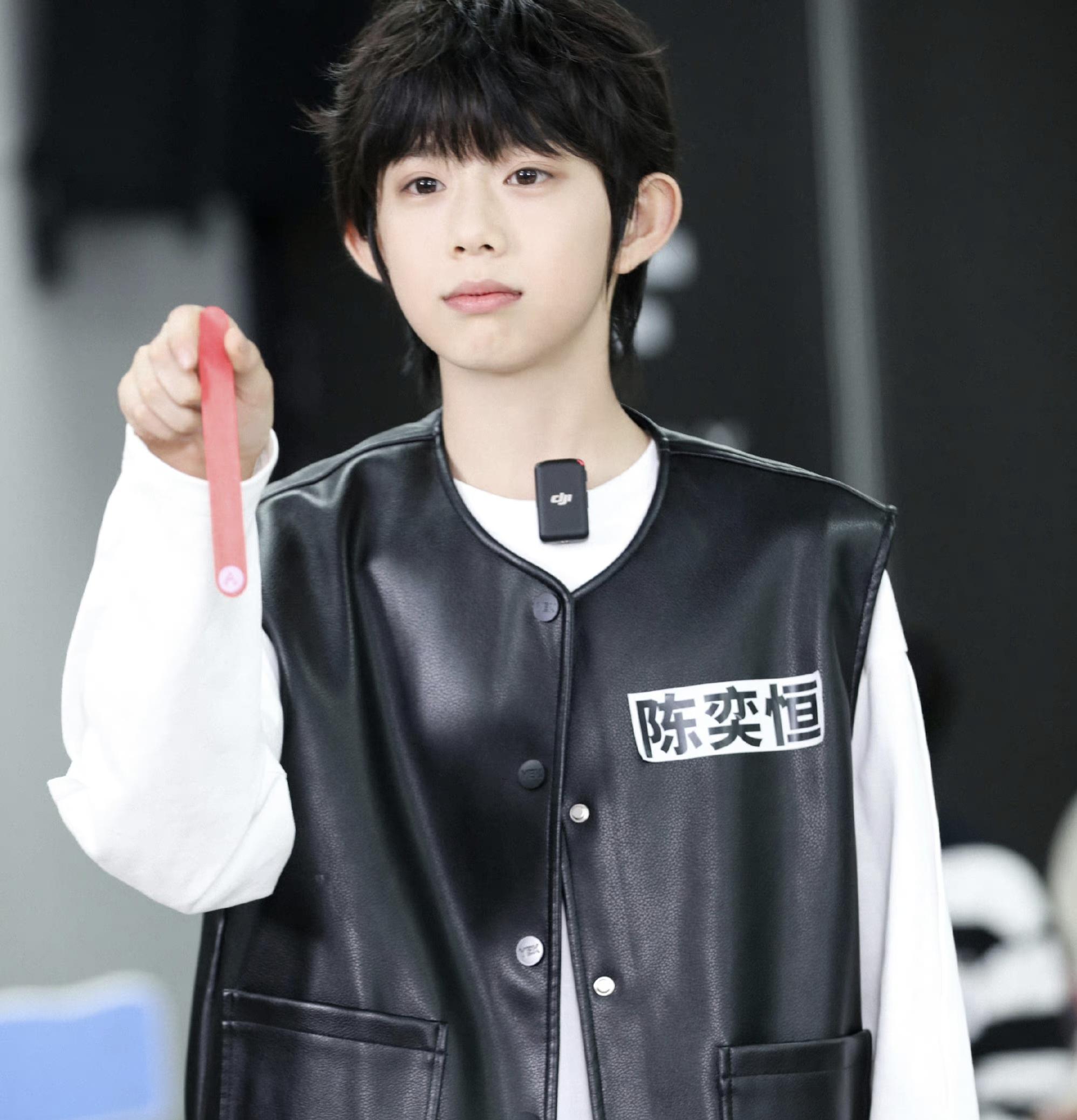 生活总该迎着光亮