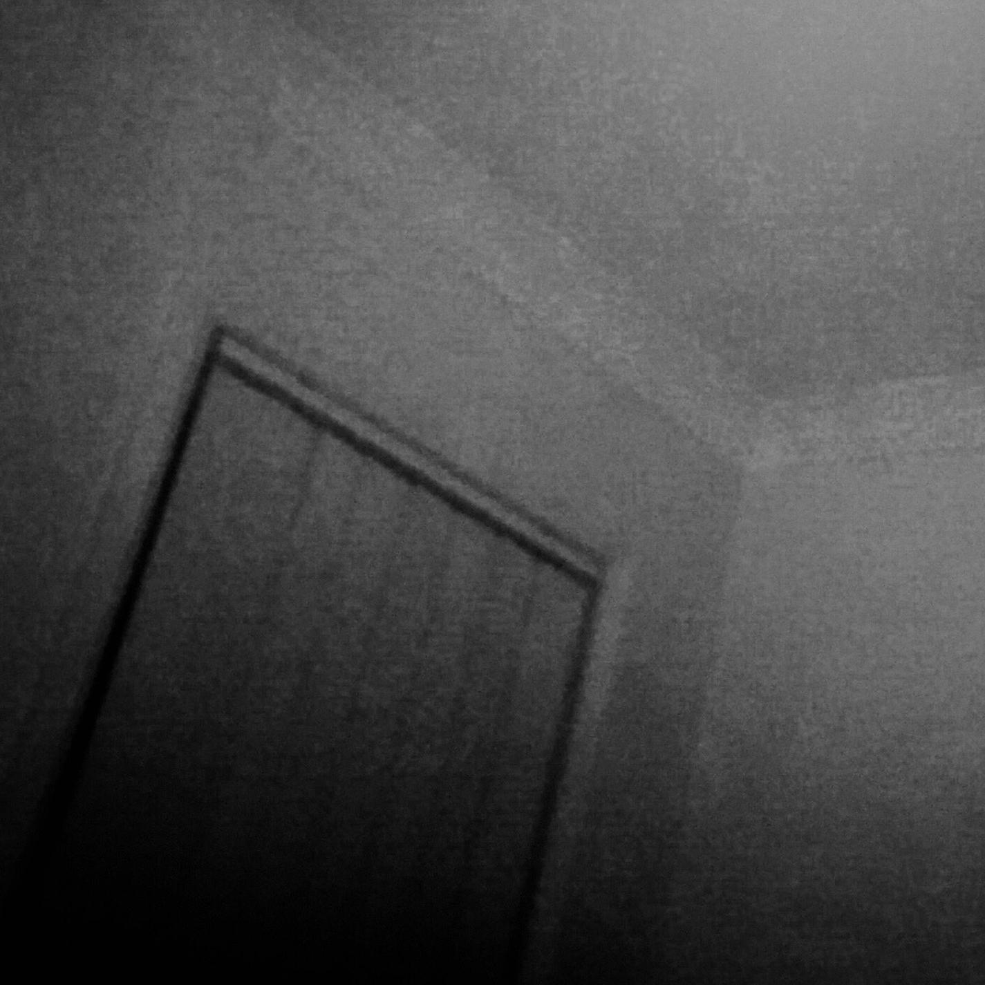 amidst the familiar strangers