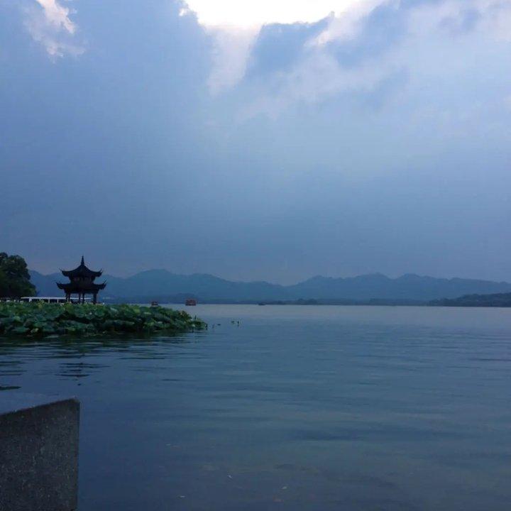 烟雨唱扬州(女版)_紫璇_20221104_013138_20221104_013510封面