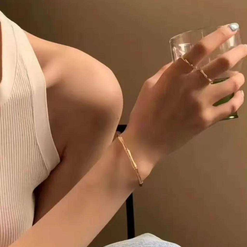 黑凤栗-M·11无奈