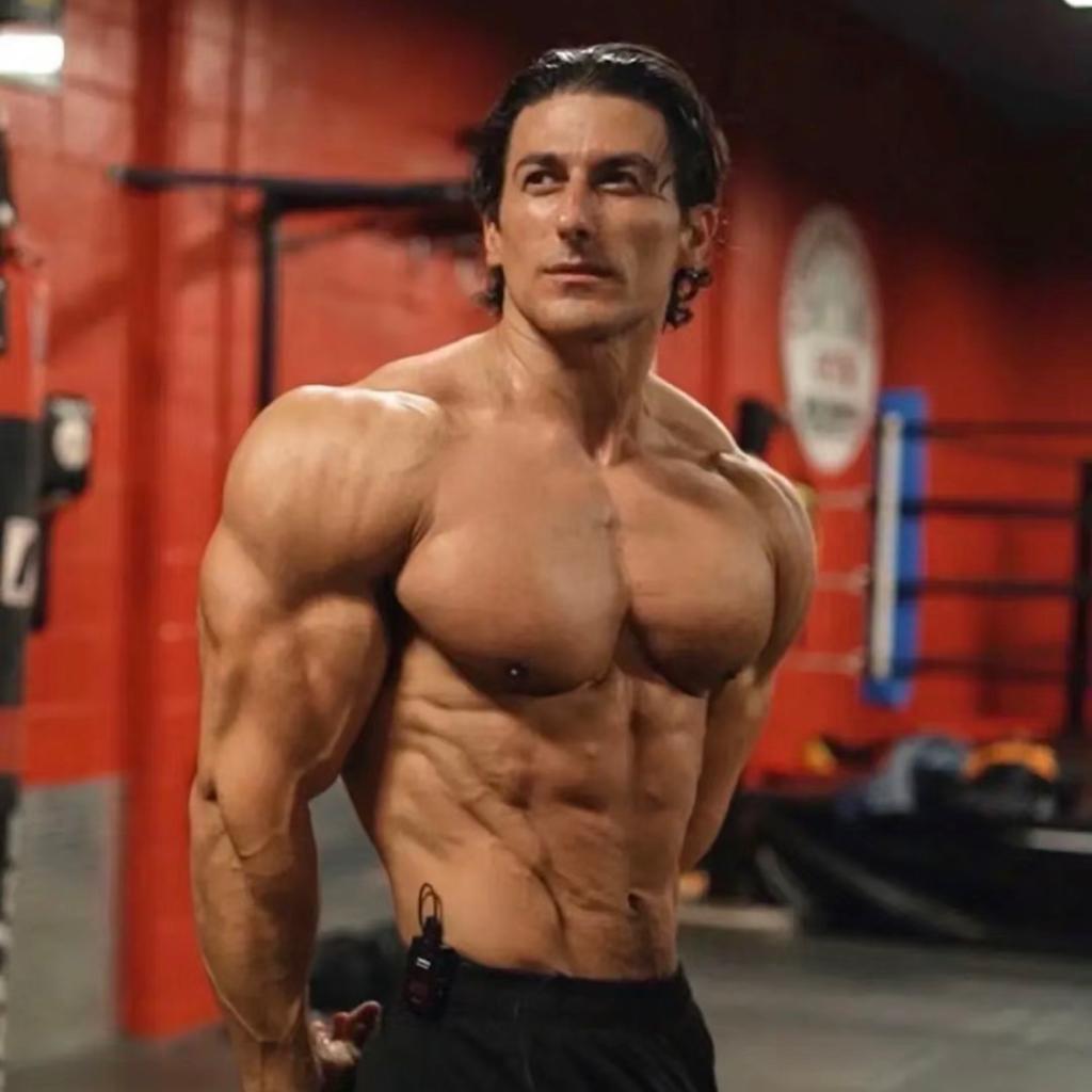 【突破】健身  (精神氮泵-极限组的小曲)